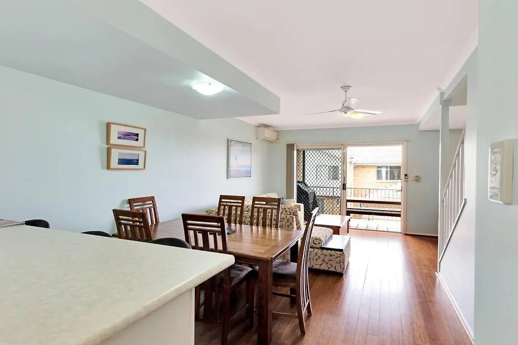Marj04- Holiday In Mooloolaba Apartment